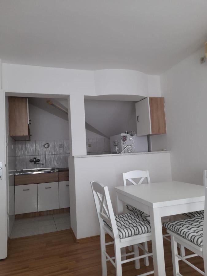 Apartman Giovanni Arandjelovac Exterior photo